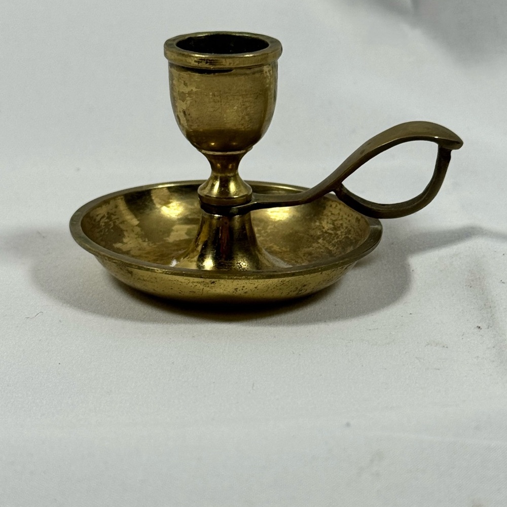 Vintage Solid Brass Chamberstick Candle Holder Finger Loop Saucer Base Taper